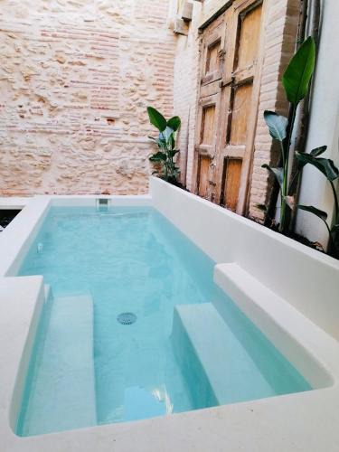 El Cabanyal Apartment | Design house with swimming pool near the beach