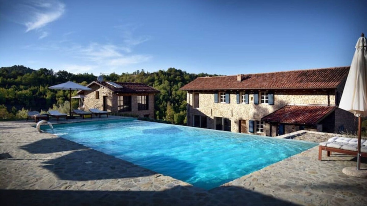 Monastero Bormida Villa | Design-villa mit Salzwasserpool auf Großem Grund, Ruhige Lage und Toller Blick