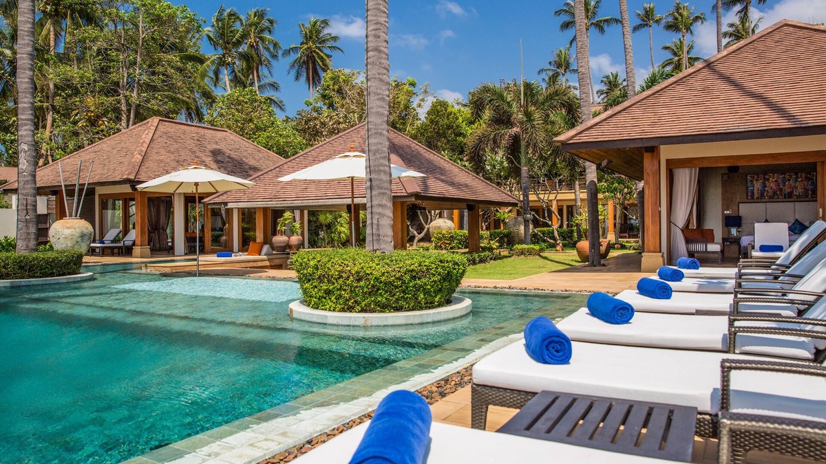 Thong Krut Villa | Designer 6BR Beachfront Villa | Laem Sor