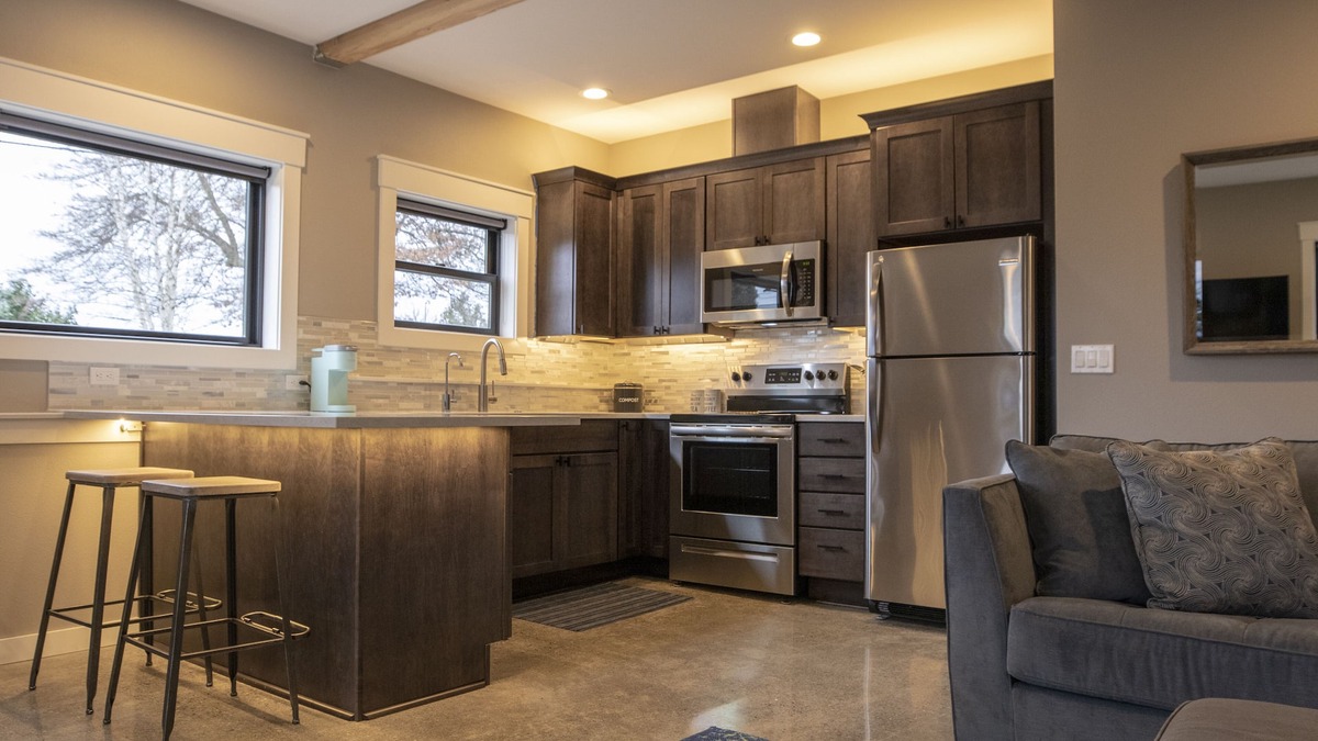 Genesee Apartment | Designer Flat in Iconic West Seattle