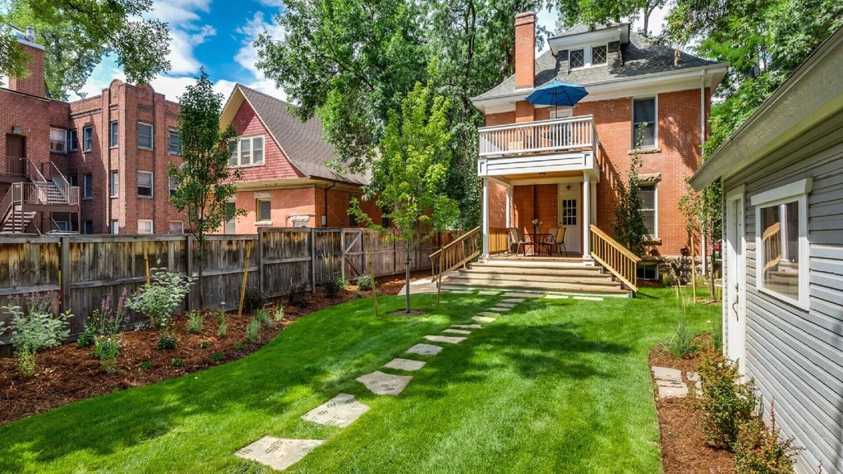 Fort Collins House | Designer Retreat in Old Town! Perfect for CSU parents.Walk everywhere