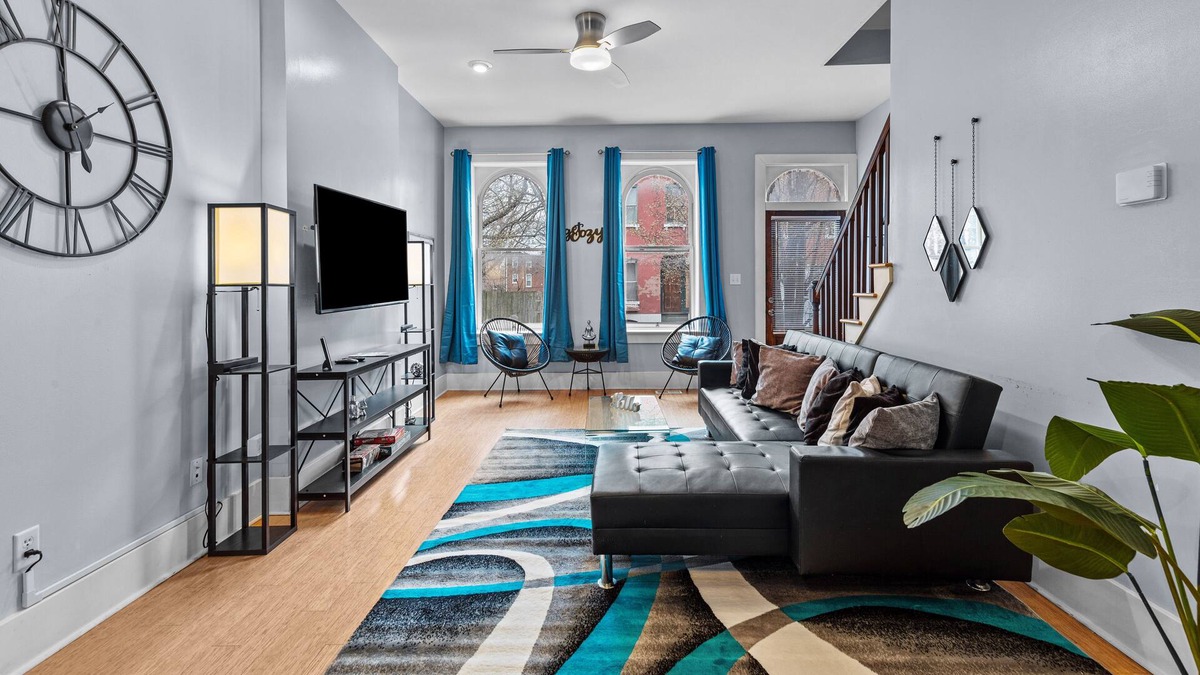 Benton Park House | Designer Townhome 1 of 3 | JZ Vacation Rentals