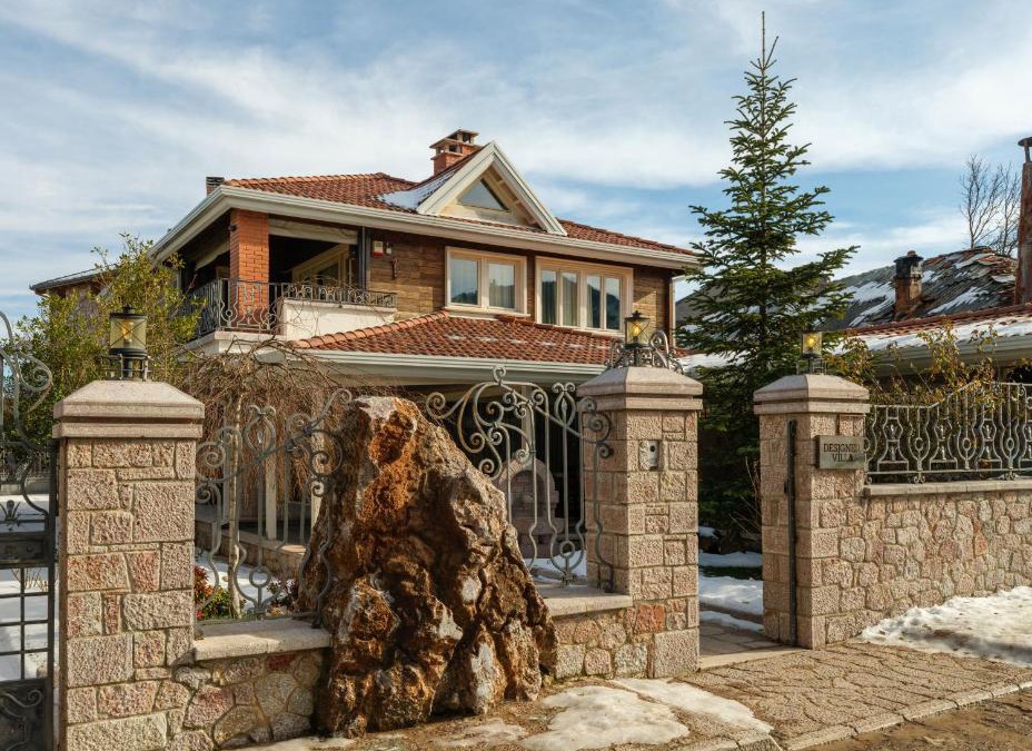 Moscopole Villa | Designer Villa Voskopoje