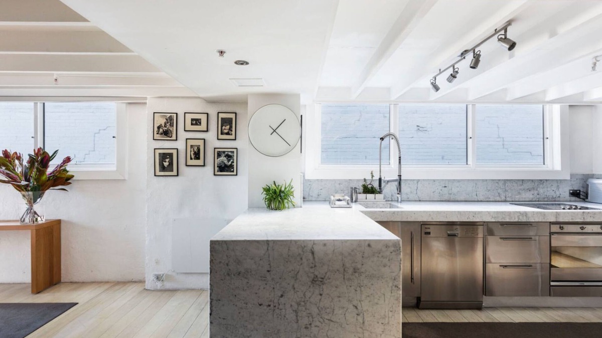 Darlinghurst Apartment | Designer Warehouse Apartment City Fringe