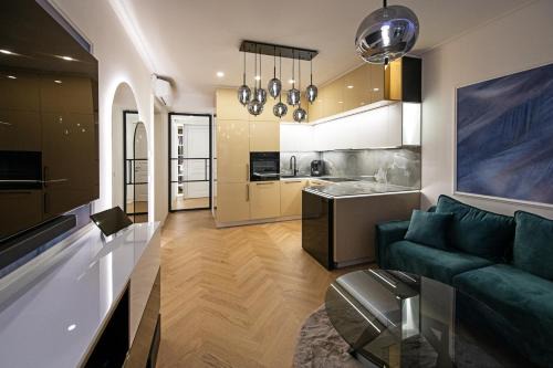 Vinohrady Apartment | Designový apartmán HEAVEN s krbem a saunou na Pražských Vinohradech