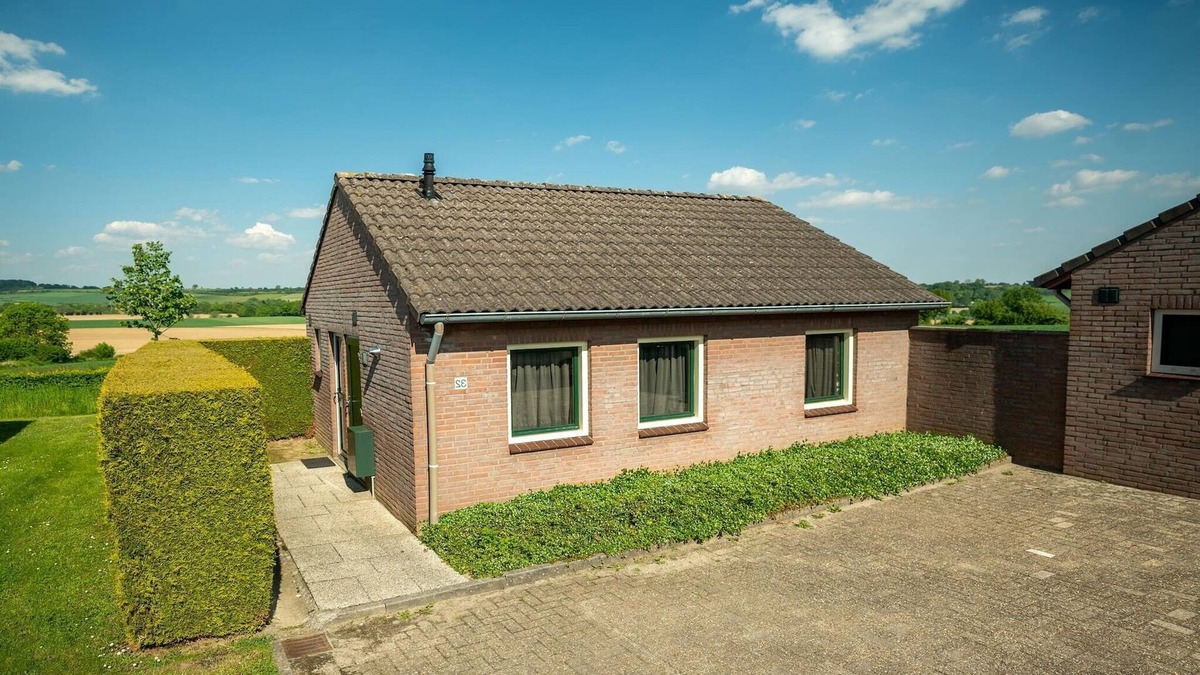 Vijlen House | Detached bungalow, 8 km. of the Drielandenpunt