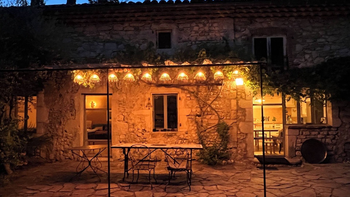 Marsanne House | Detached country house with wooded garden, Le Manou in Marsanne, Drôme.