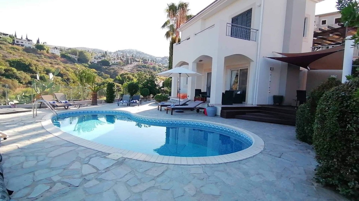 Tala Villa | Detached Designer Villa. With Heated Pool , WIFI & Stunning Sea Views .
