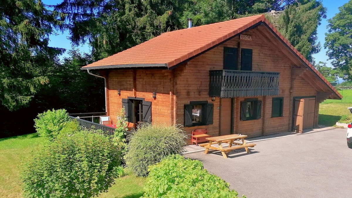 Saint-Paul-en-Chablais Ski Chalet | Detached chalet for eight people