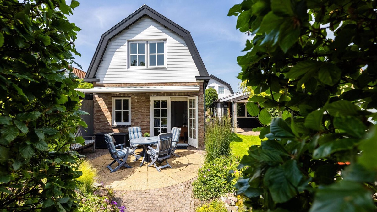 Bergen House | Detached holiday home close to the centre