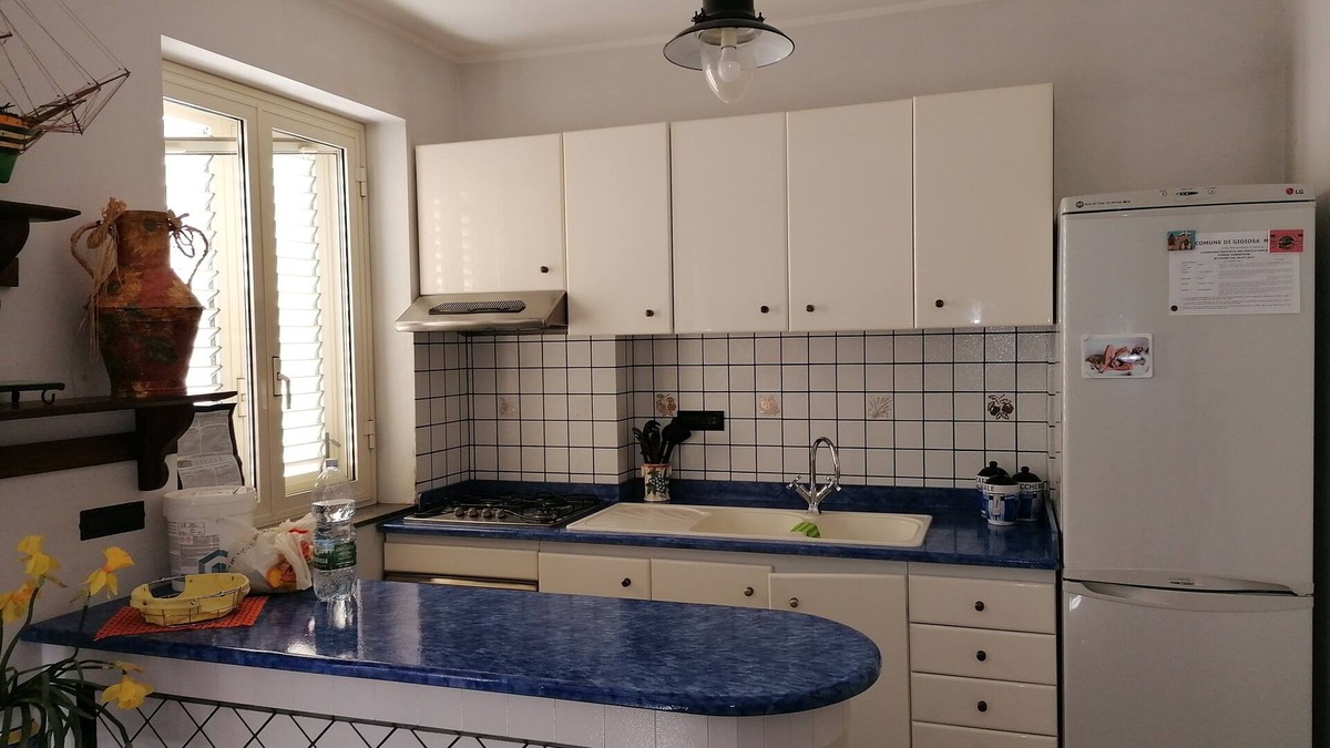 San Giorgio House | Detached house facing the sea