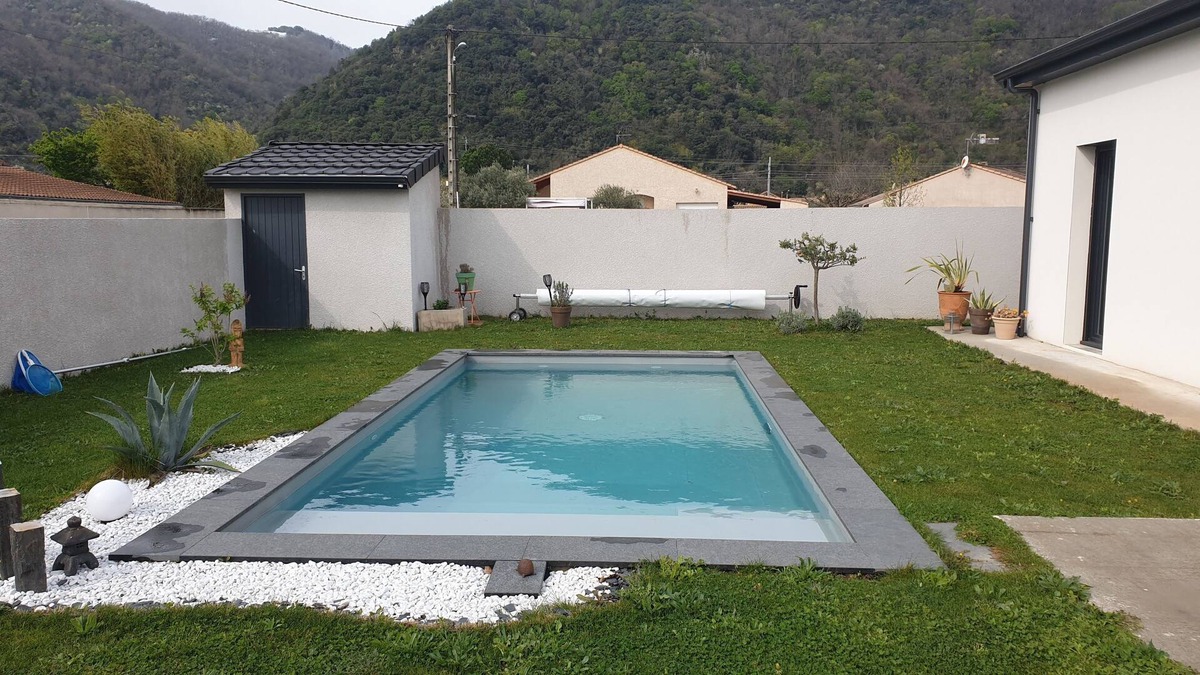 Glun House | detached house, swimming pool, quiet