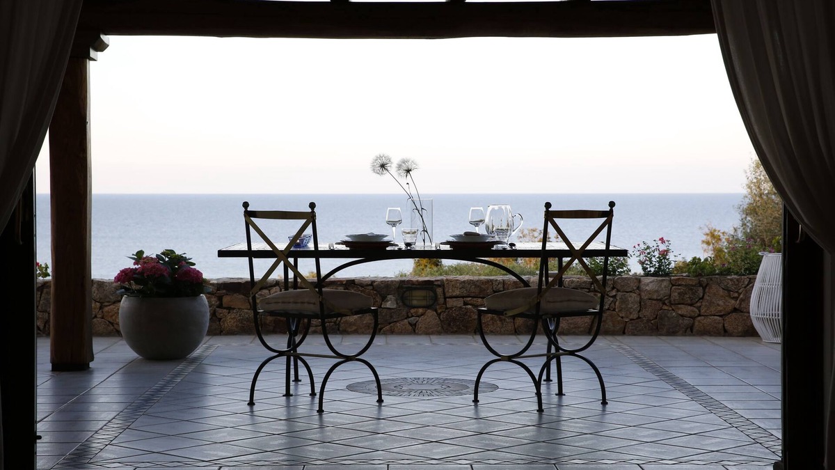 Tanaunella House | Detached house with beautiful sea view terrace