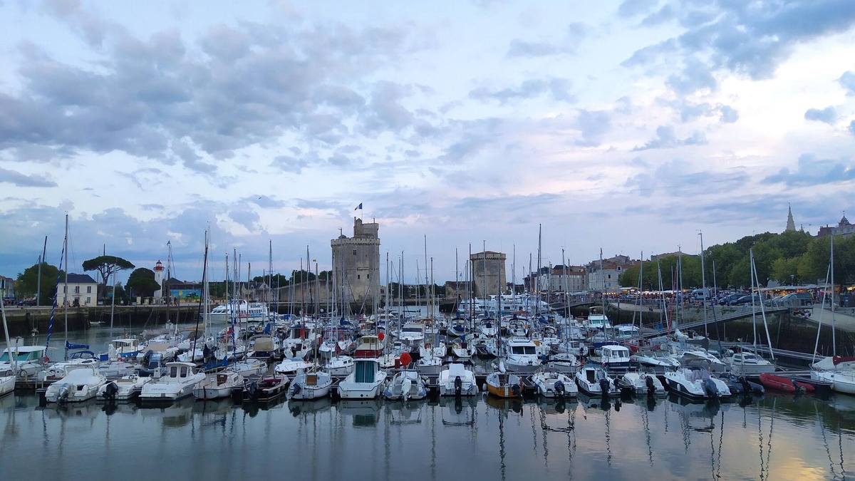 Puilboreau House | Detached house with sunny terrace and veranda near La Rochelle