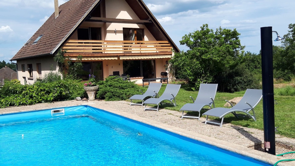 Chatenois House | Detached house with swimming pool
