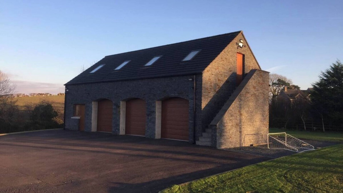 Lisburn House | Detached Loft, stunning city views, 24Hr check in