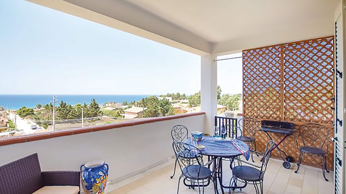 Sciacca Apartment | Detached villa with beautiful terrace overlooking the sea