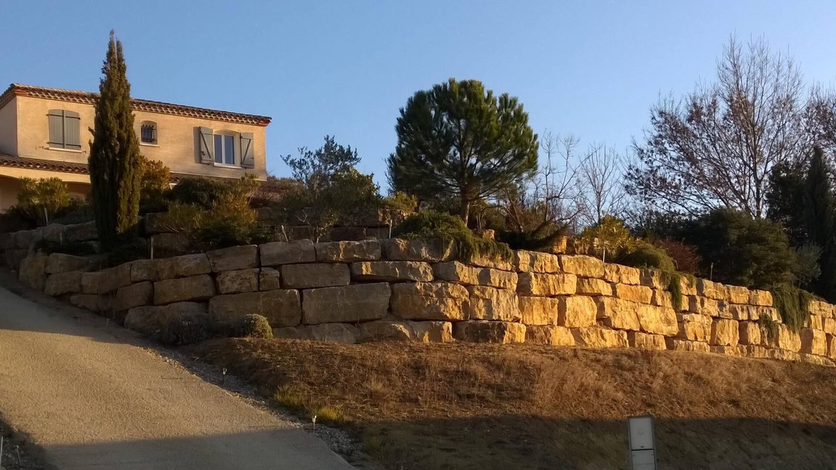 Limoux Villa | detached villa with SPA and breathtaking view of the Pyrenees