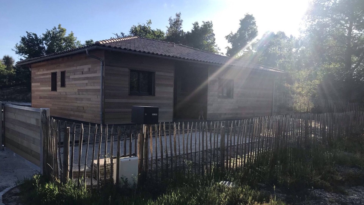 Lit-et-Mixe House | DETACHED WOODEN HOUSE 4BED SWIMMING POOL & JACCUZI BED AND MIXE NEAR CONTIS OCEAN