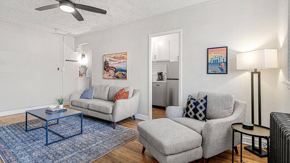 Congress Park Apartment | Detroit by Modern Midstay/On City Park! #T17