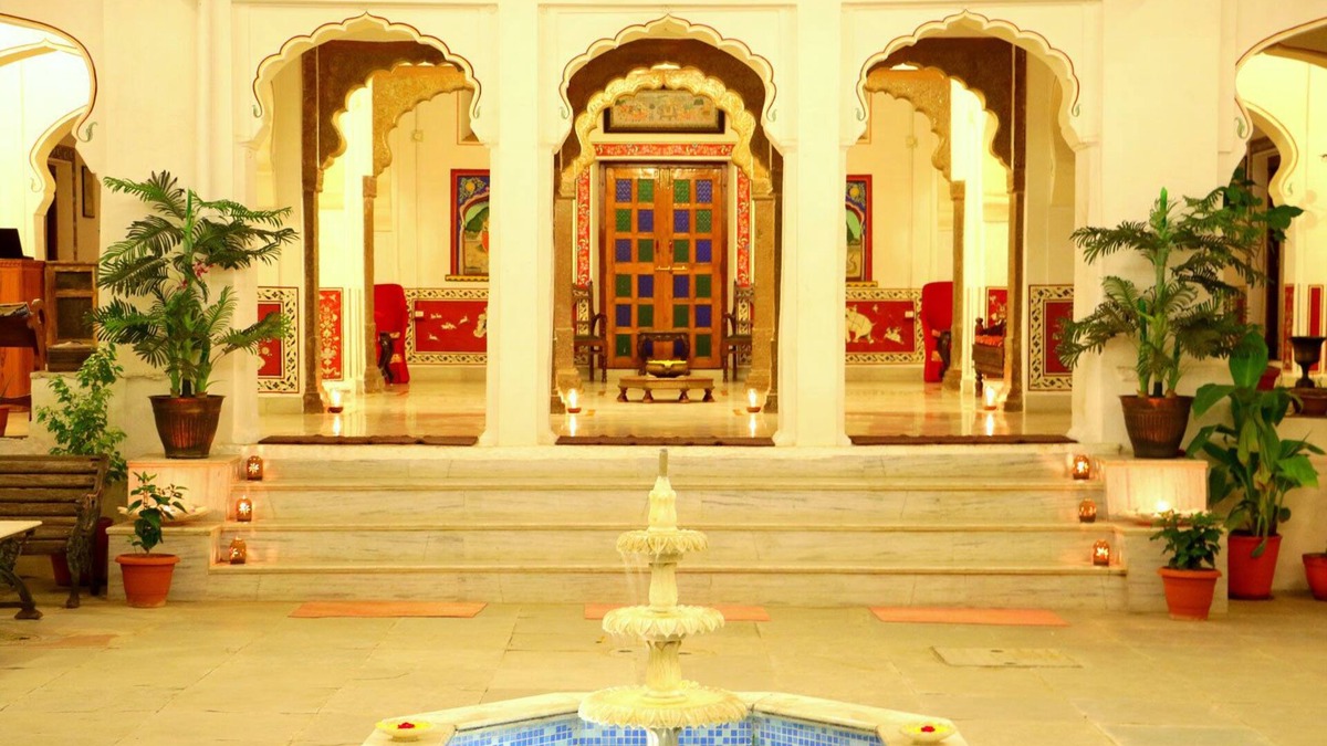 Bundi Hotel | Dev Niwas