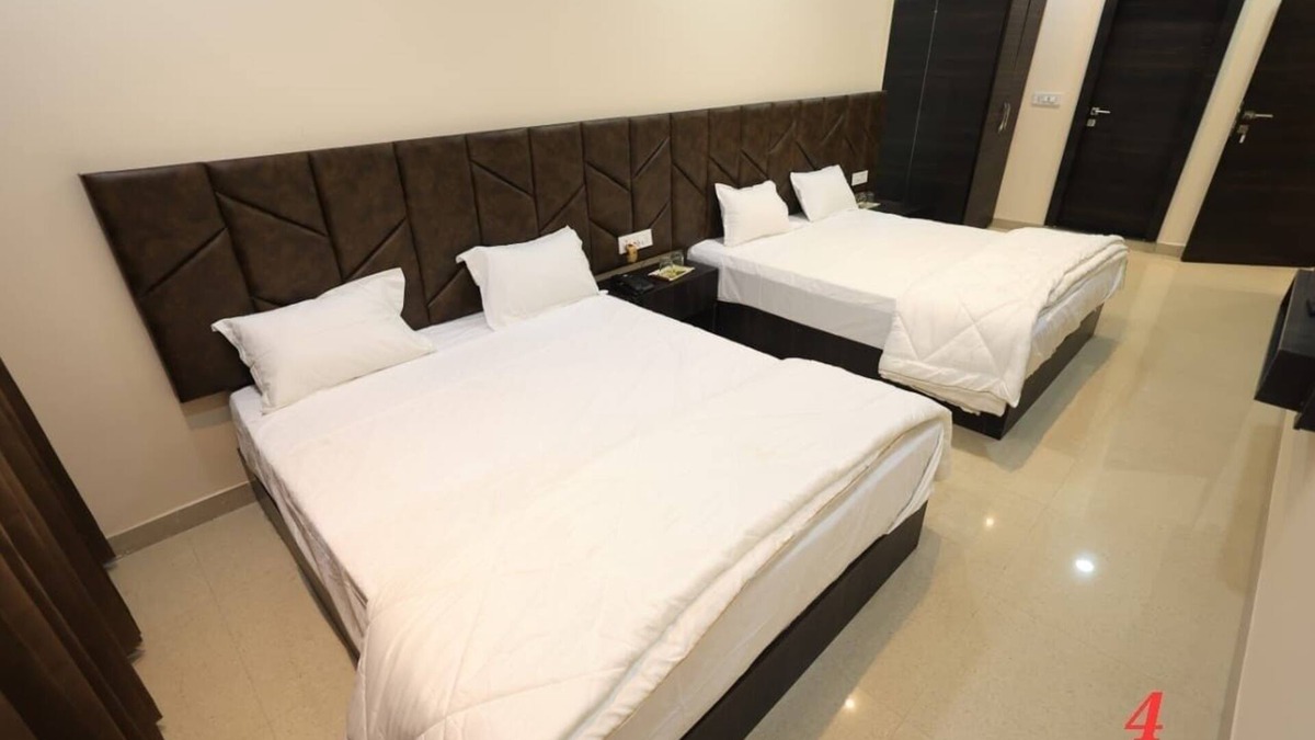 Ujjain House | Devlok Homestay