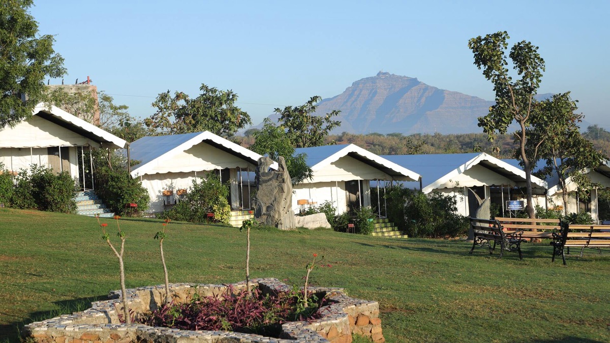 Halol Resort | Devs Camp