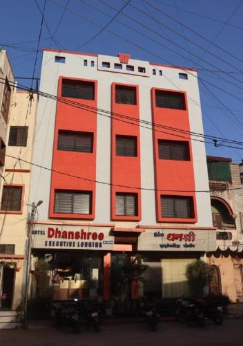 Daulatabad Hotel | Dhanashree Lodging Aurangabad