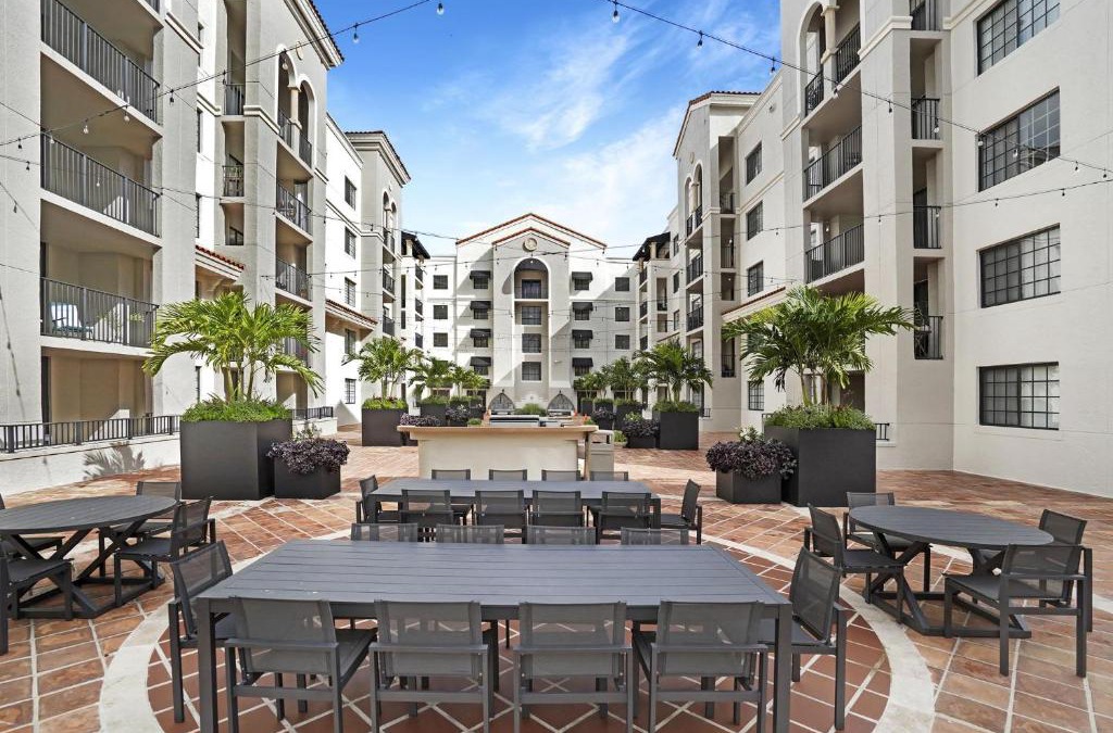 Coral Gables Section Apartment | Dharma Home Suites Coral Gables at Gables Grand Plaza