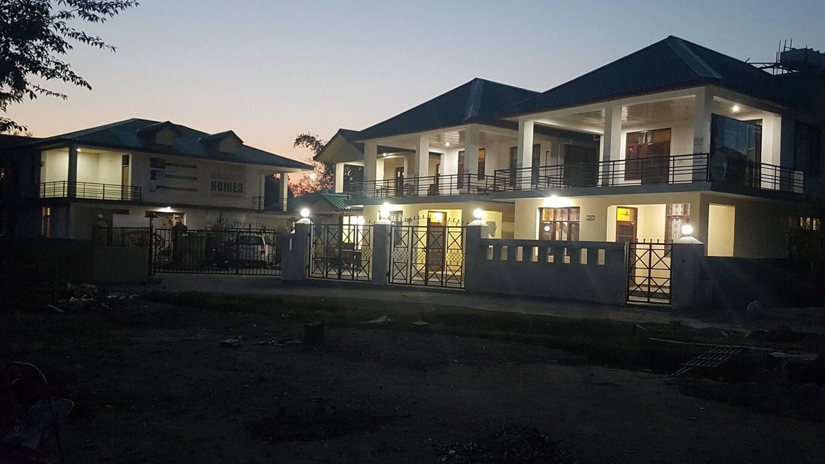 Palampur House | DHOULADHAR SUITE AT EKAANT HOMES