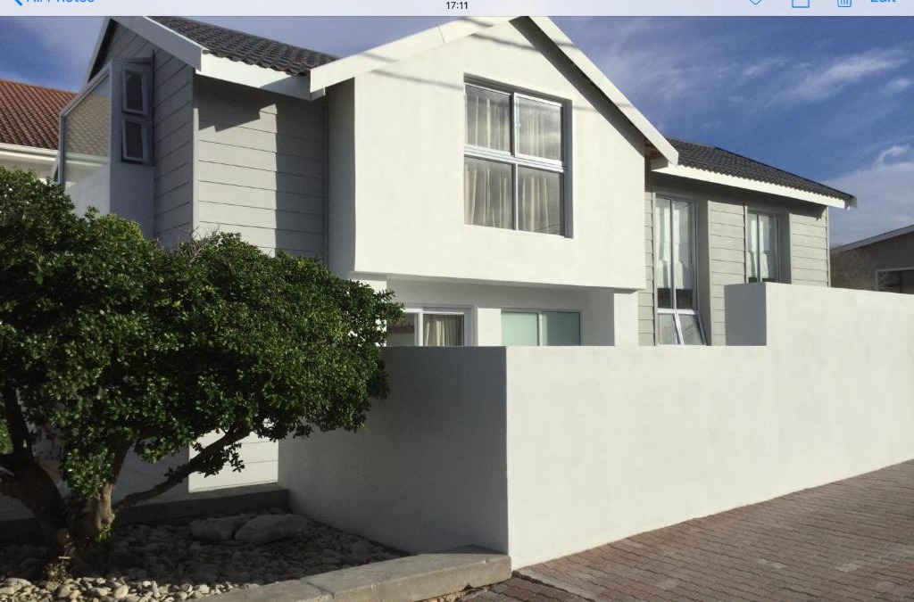 L'Agulhas Apartment | D’Hub guest cottage