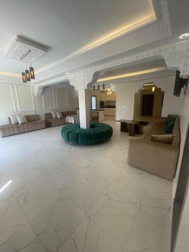 Issen Villa | Diafat nirmine