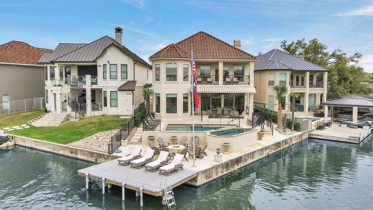 Horseshoe Bay West House | Diagonal Dreams Lake House | Concierge Services