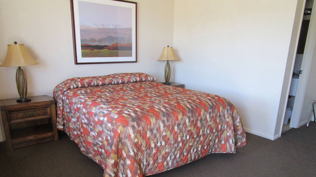 McDermitt Hotel | Diamond A Motel