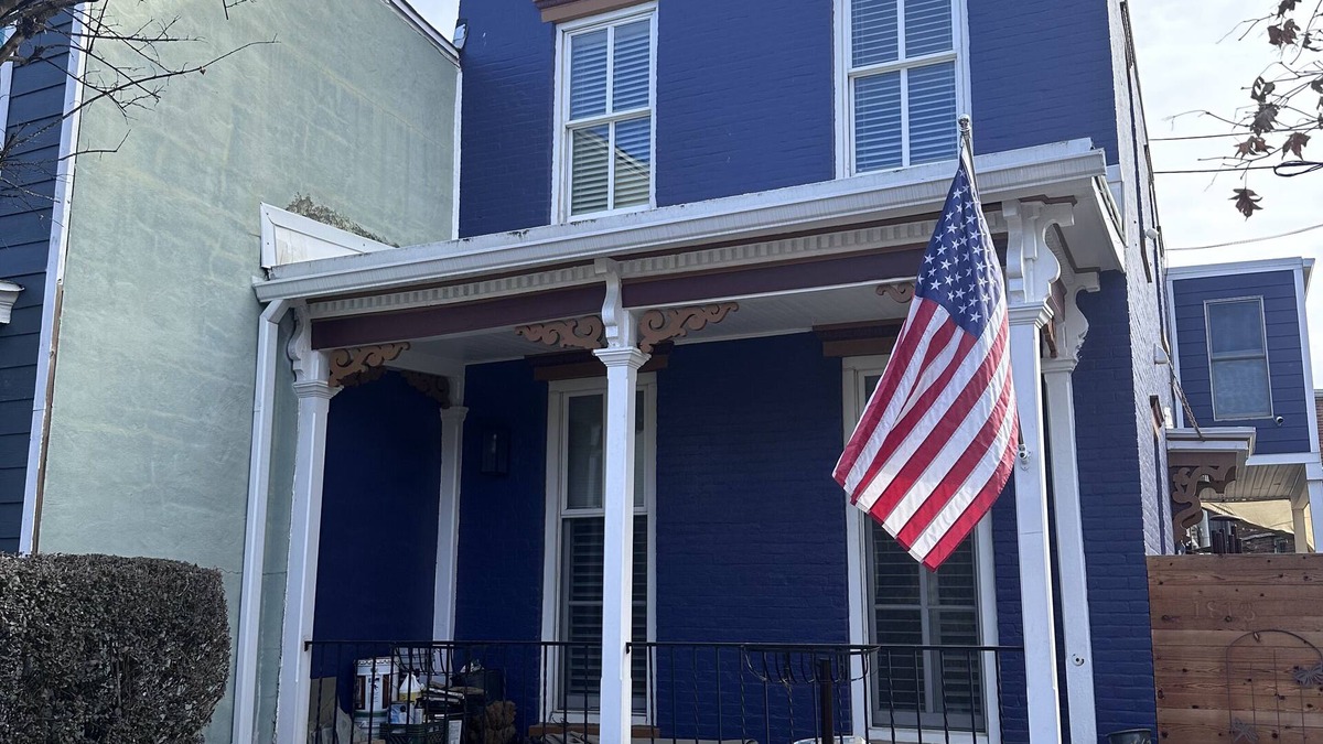 Shaw Apartment | "Diamond In DC" Cozy English Basement Unit in Central Historic DC Neighborhood!