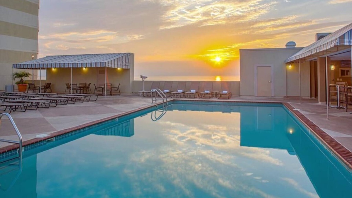 Northeast Virginia Beach Villa | Diamond Resorts Beach Quarters Resort - 2 Bedroom Ocean Front Lockoff