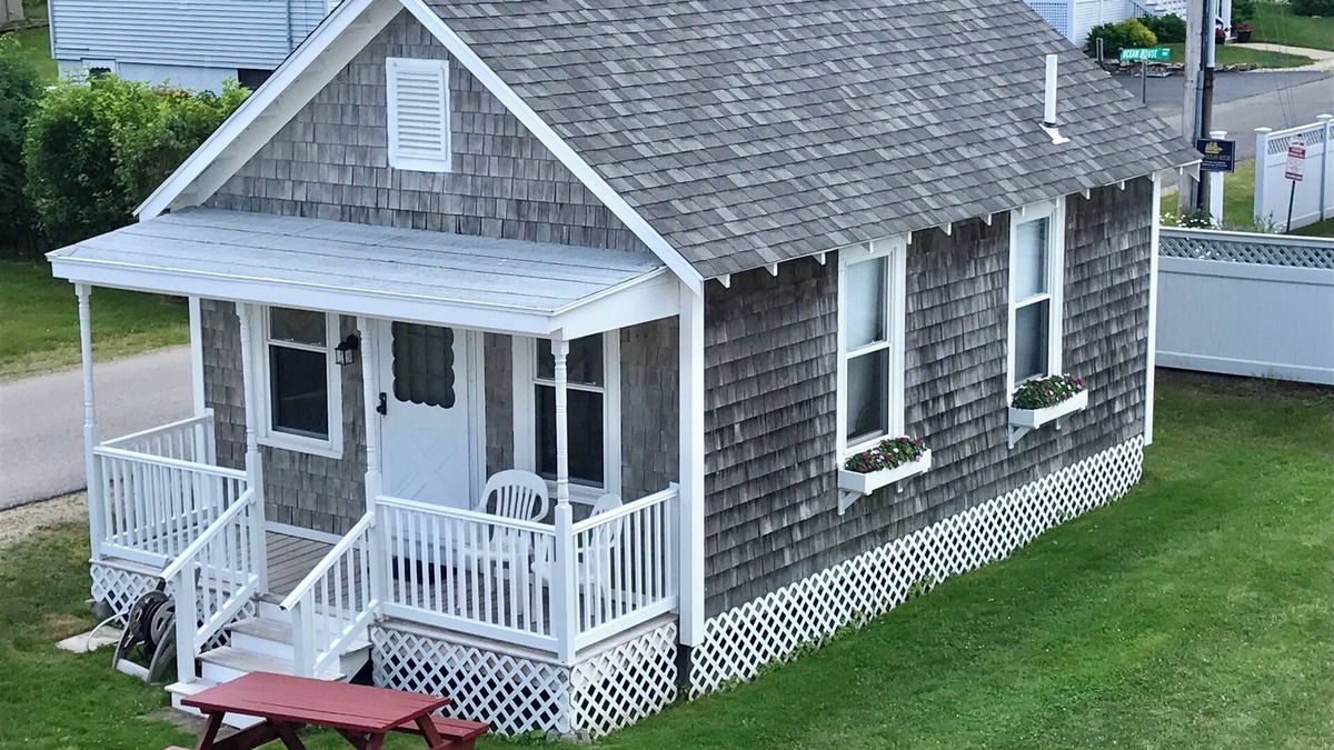 York Beach Cottage | Diane Cottage, York Manor, Short Sands Beach