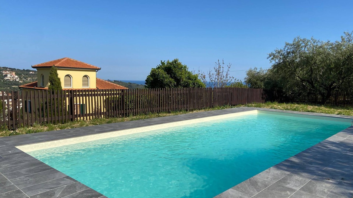 Diano Castello House | DIANO COUNTRY HOUSE exclusive swimming pool uliveto sea view