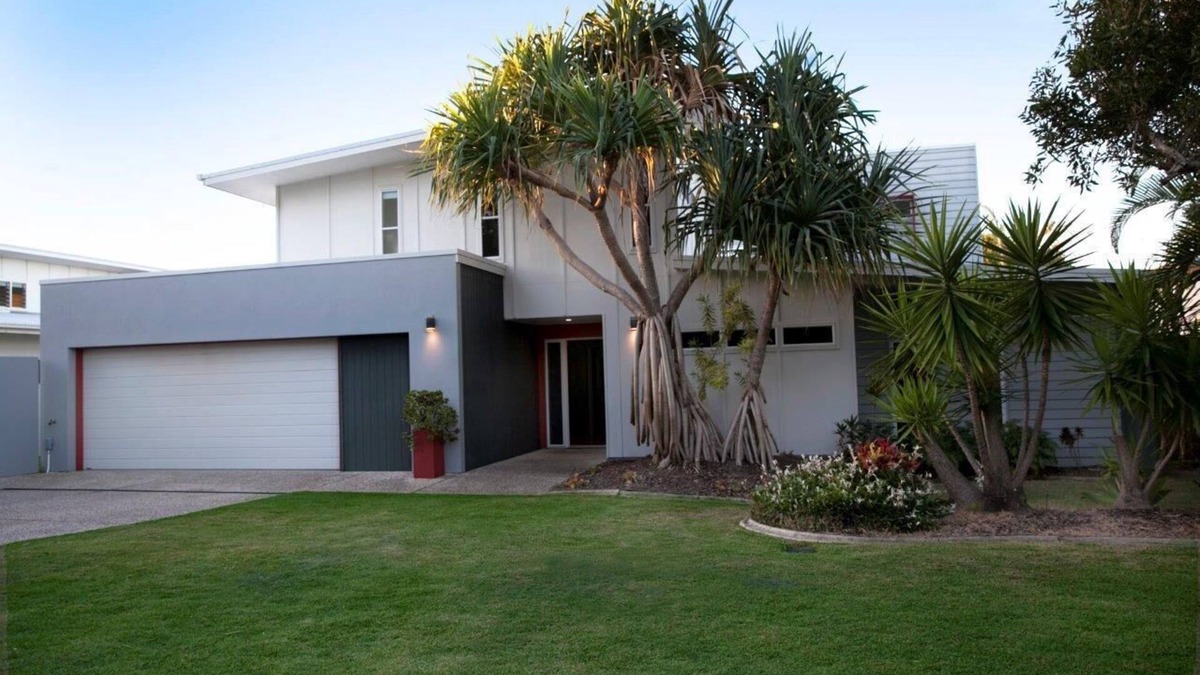 Dicky Beach House | Dicky Beach Retreat