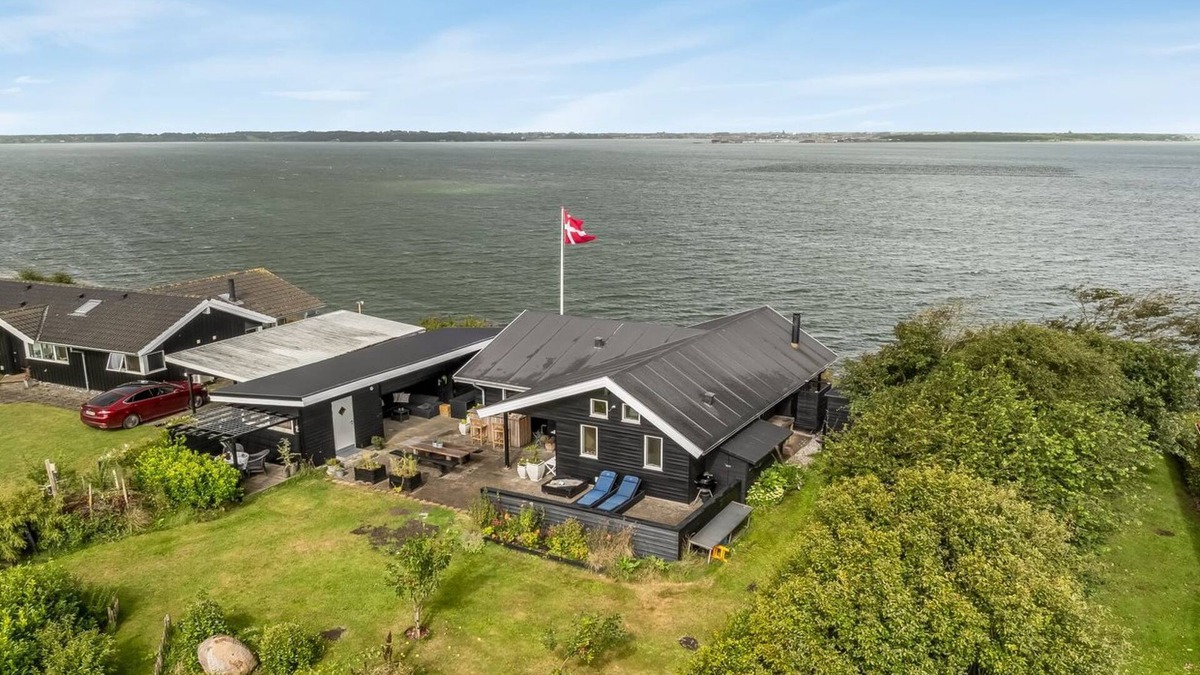 Ronbjerg House | "Diderik" - 20m to the inlet by Interhome