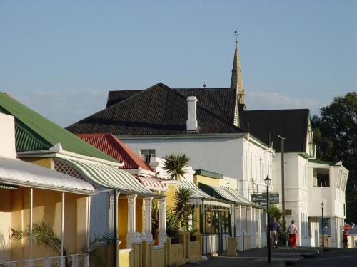 Cradock House | Die Tuishuise & Victoria Manor