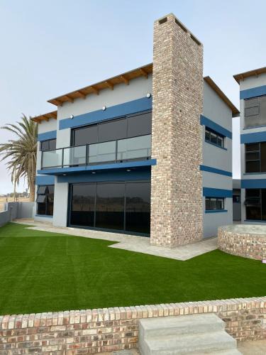 Henties Bay Apartment | DieStrandwolf Sea View Self Catering
