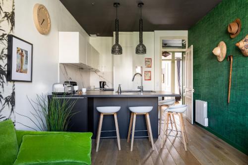 Charpennes - Charmettes Apartment | DIFY Art Déco - Charpennes