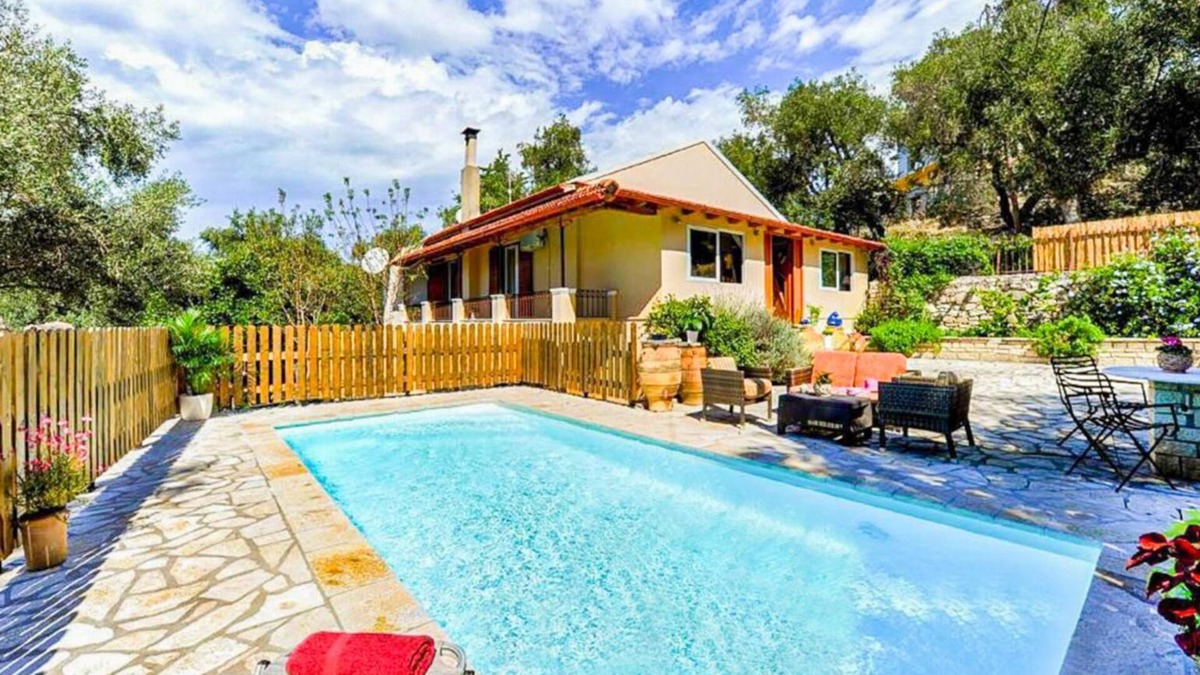 Lakka Villa | Dimitris Cottage - Two Bedroom Villa, Sleeps 4