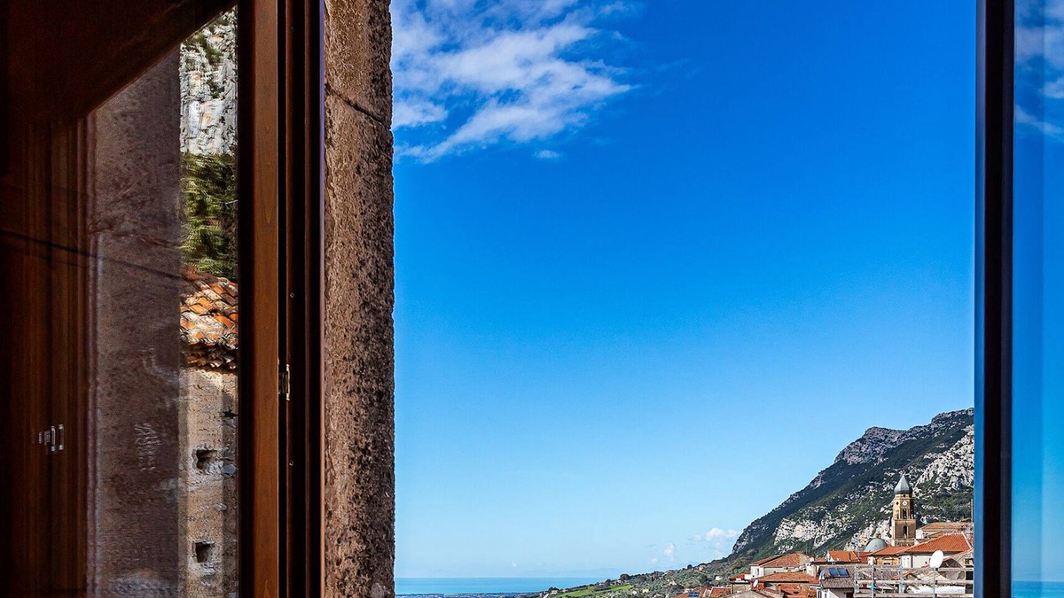 Trentinara Apartment | Dimora del Duca Luxury apartment- minutes from Paestum and wonderful beaches