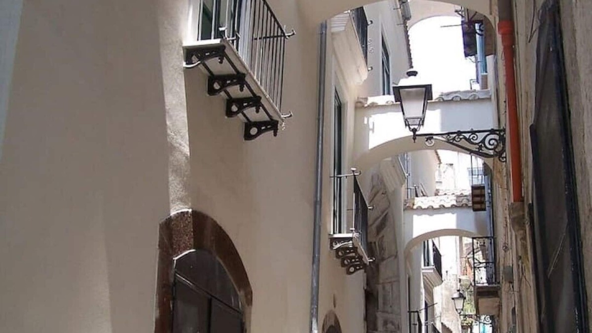 Rione Duomo Apartment | Dimora In Centro - Salerno Amalfi Coast Paestum Positano