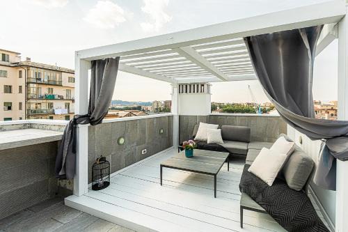 Careggi Rifredi Apartment | Dimora Romito with Private Terrace