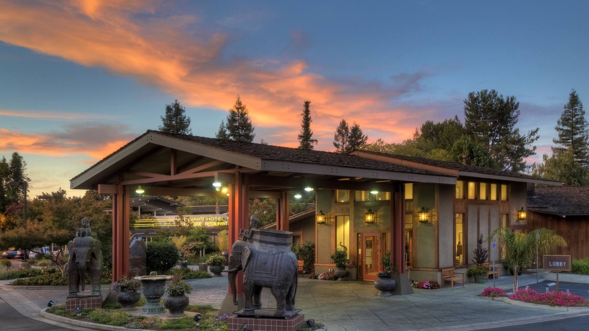 Palo Alto Hotel | Dinah's Garden Hotel