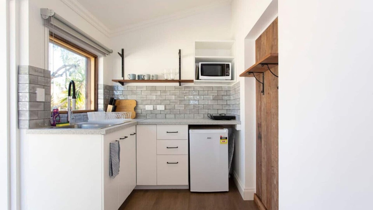 White Gum Valley Apartment | Dingo at White Gum Lodge