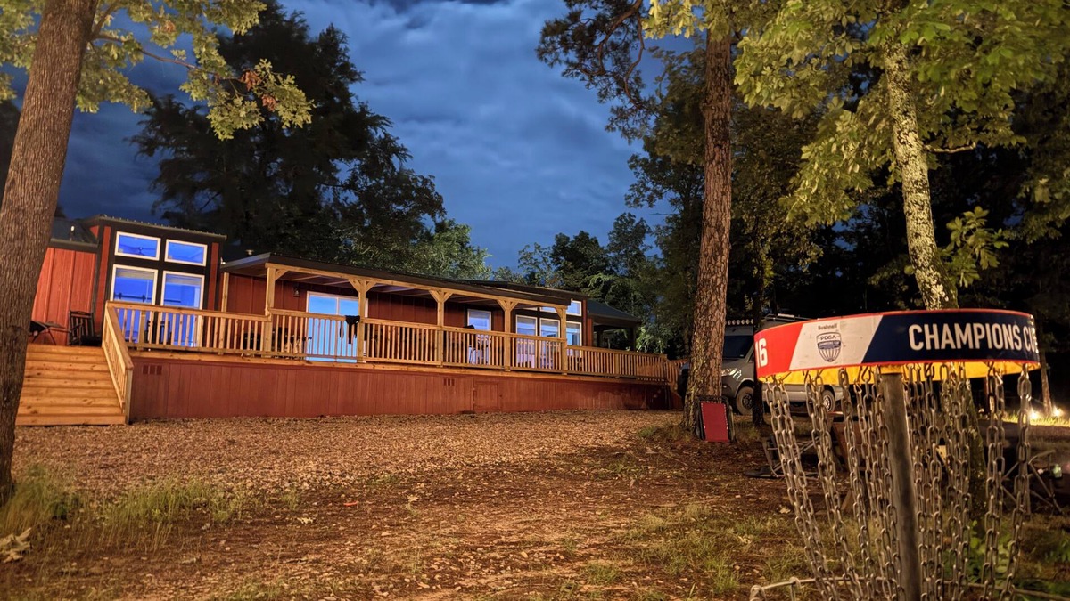 Rattan Cabin | Dinosaur Valley Disc Golf course Cabin 2